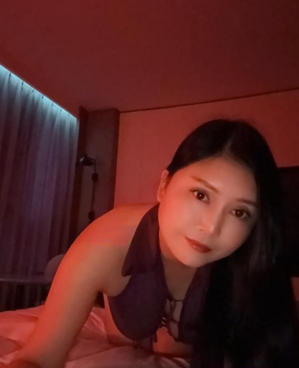 bcd6ef9c1e8e4bbd-1.jpg