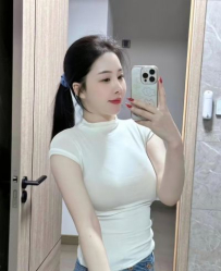 江浙漂亮女孩，轻轻的一个吻，打动你的心！乖乖女好软萌